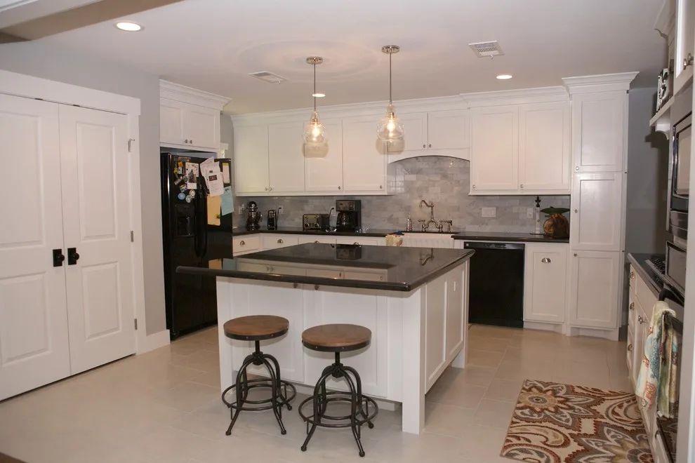 South Oak renovation by Premier Builders - Photo 4
