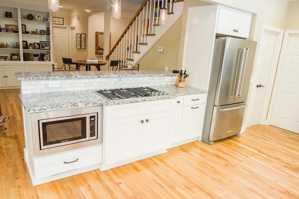 Effortless Kitchen Makeover by Pythoge Custom Homes And Renovations - Photo 3