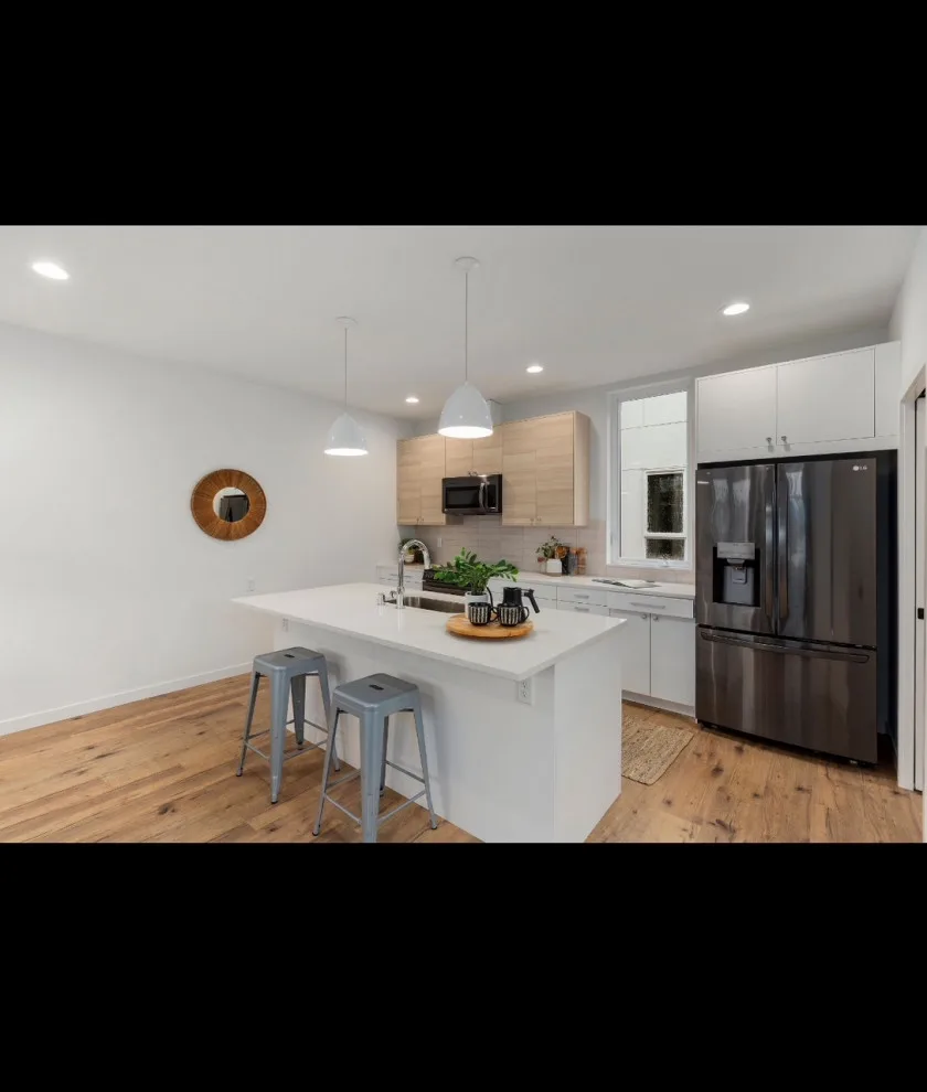 Seattle Six-Plex Townhouses by Seattle Custom Contractors - Photo 11