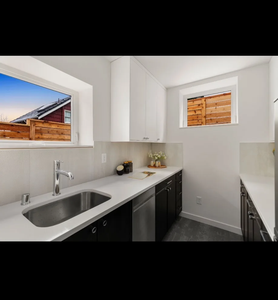 Seattle Six-Plex Townhouses by Seattle Custom Contractors - Photo 17