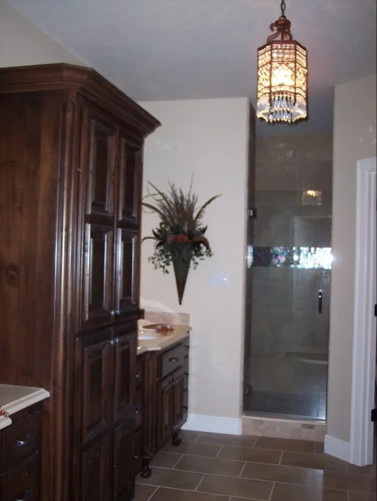 Exhibit Residence by Denton Contractors LLC. - Photo 13