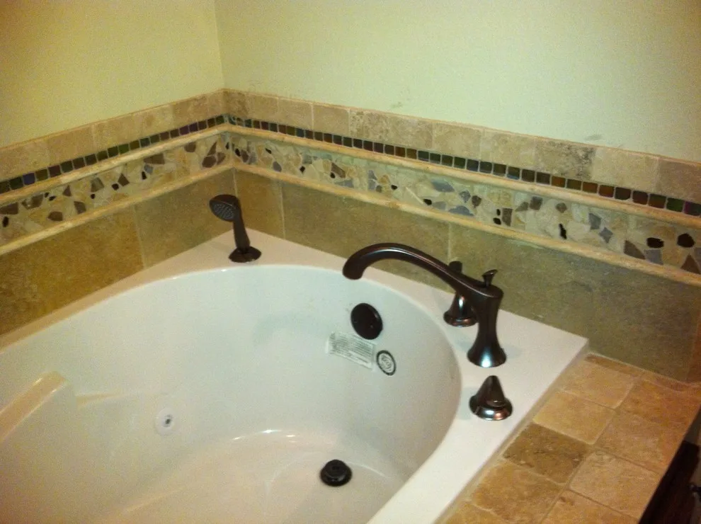 Exhibit Residence by Denton Contractors LLC. - Photo 36