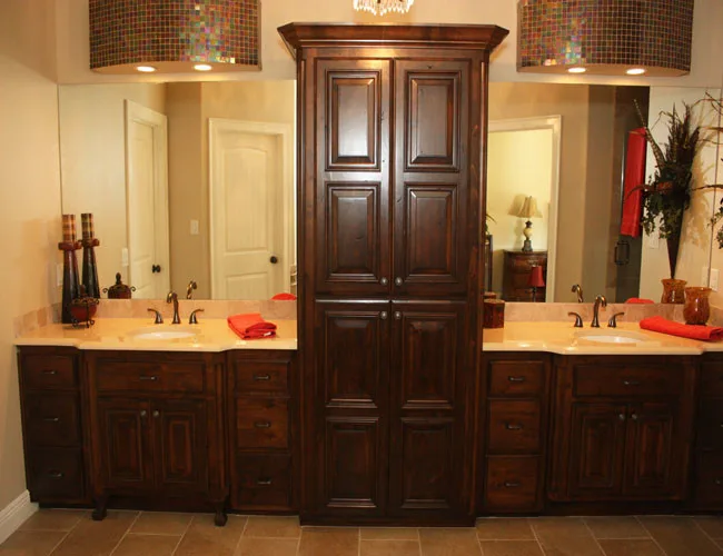 Exhibit Residence by Denton Contractors LLC. - Photo 35