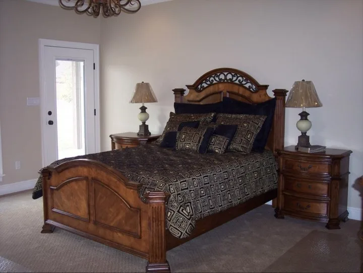 Exhibit Residence by Denton Contractors LLC. - Photo 17