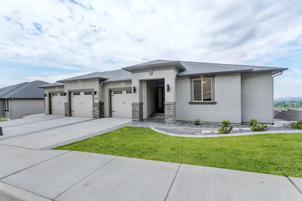 Soprano Reward by Prodigy Homes Inc. - Photo 19