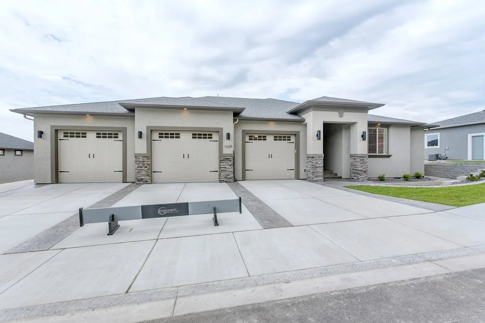 Soprano Reward by Prodigy Homes Inc. - Photo 65