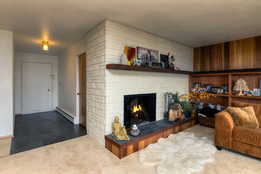 South Hill Modern Interior Design by Bellingham Bay Builders - Photo 2