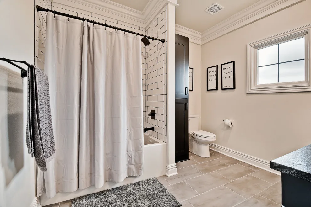 Southgate Estates Residence, 6300 square feet by Celtic Custom Homes - Photo 9