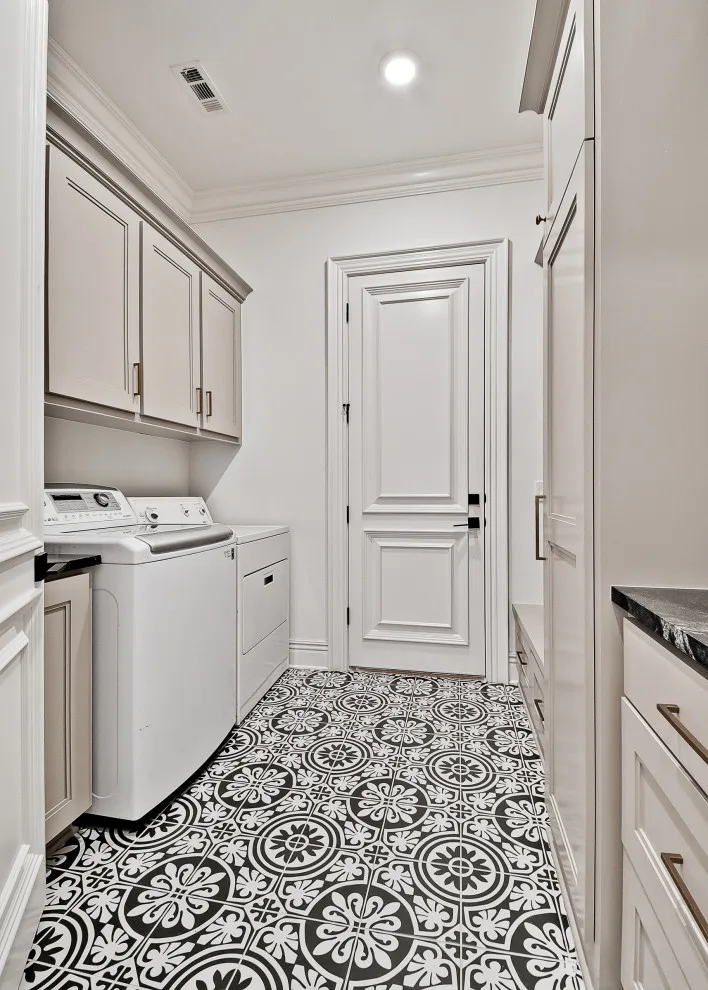 Southgate Estates Residence, 6300 square feet by Celtic Custom Homes - Photo 71