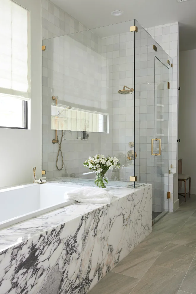 Modern Transitional Residence in Southlake by Hawkins-Welwood Homes - Photo 10