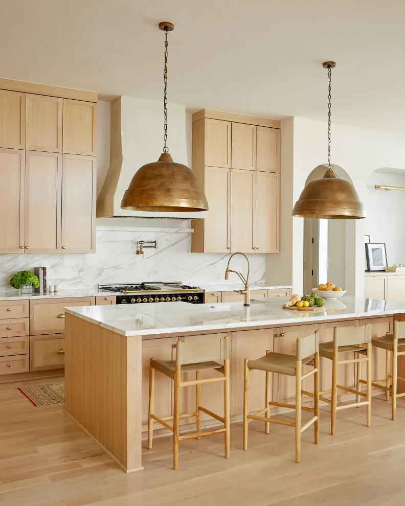 Modern Transitional Residence in Southlake by Hawkins-Welwood Homes - Photo 11