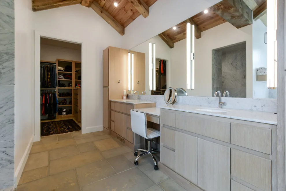 Springfield Bespoke Residence by Doug Pitts Construction - Photo 51