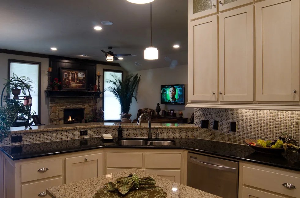 St. James Close to OU Campus by Muirfield Homes By Alan Cheshier - Photo 29
