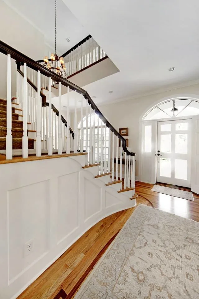 Handrail Design without Newels by Elite Construction Of Jax, Inc. - Photo 2