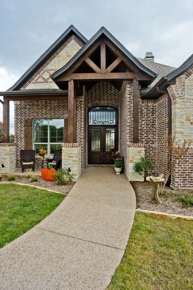 Custom Home with a Bold Statement by Will Steed Homes, Inc. - Photo 10