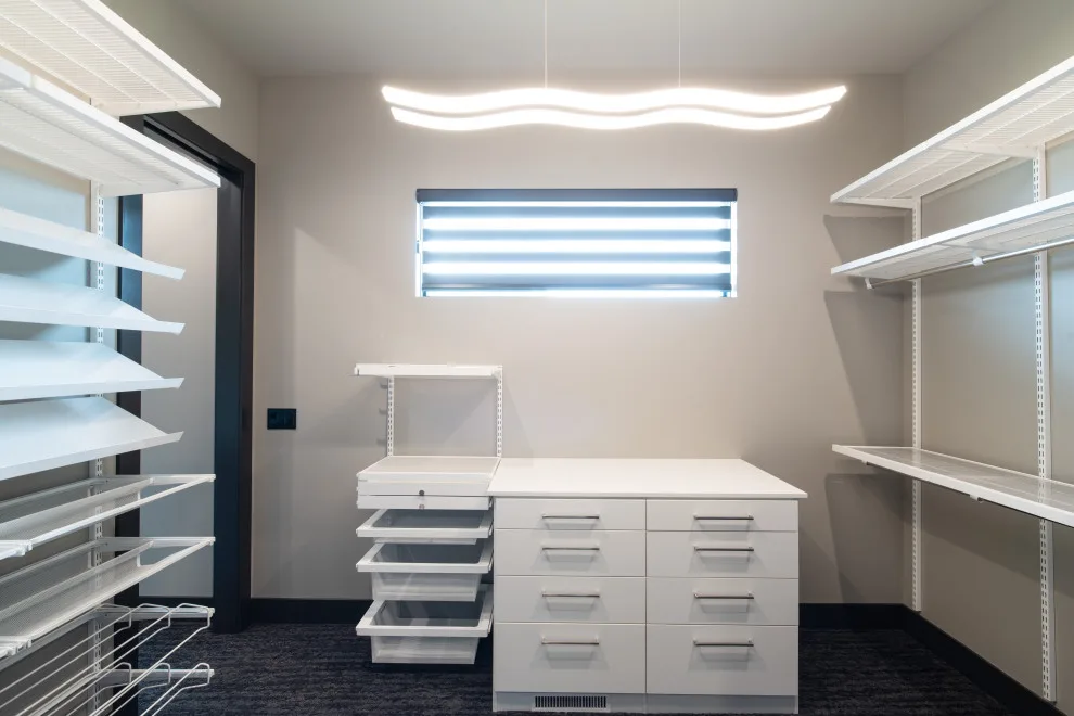 Modern Tailored Residence by Bloomfield Custom Homes - Photo 33