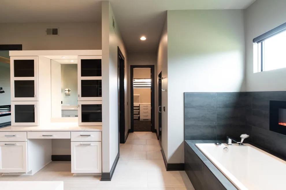 Modern Tailored Residence by Bloomfield Custom Homes - Photo 26