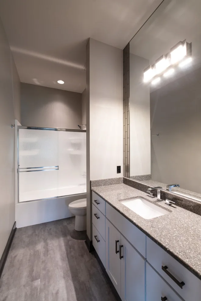 Modern Tailored Residence by Bloomfield Custom Homes - Photo 34