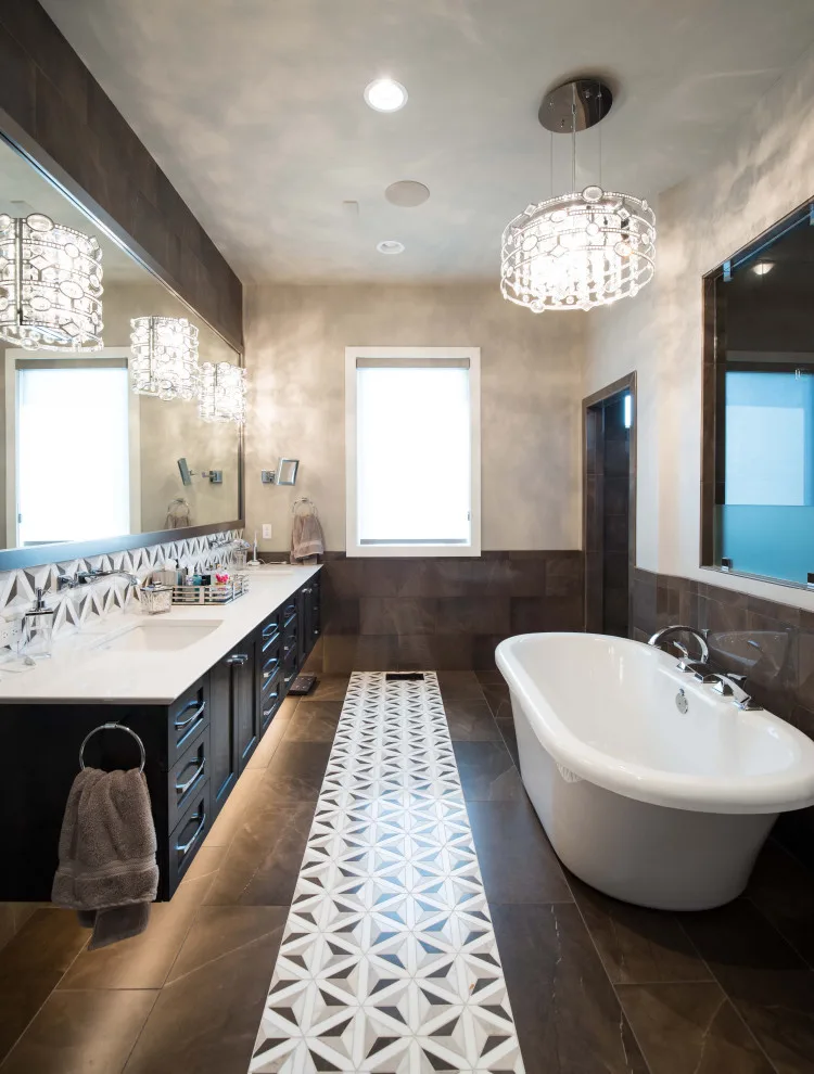 Contemporary and Transitional Bespoke Home by Bloomfield Custom Homes - Photo 10