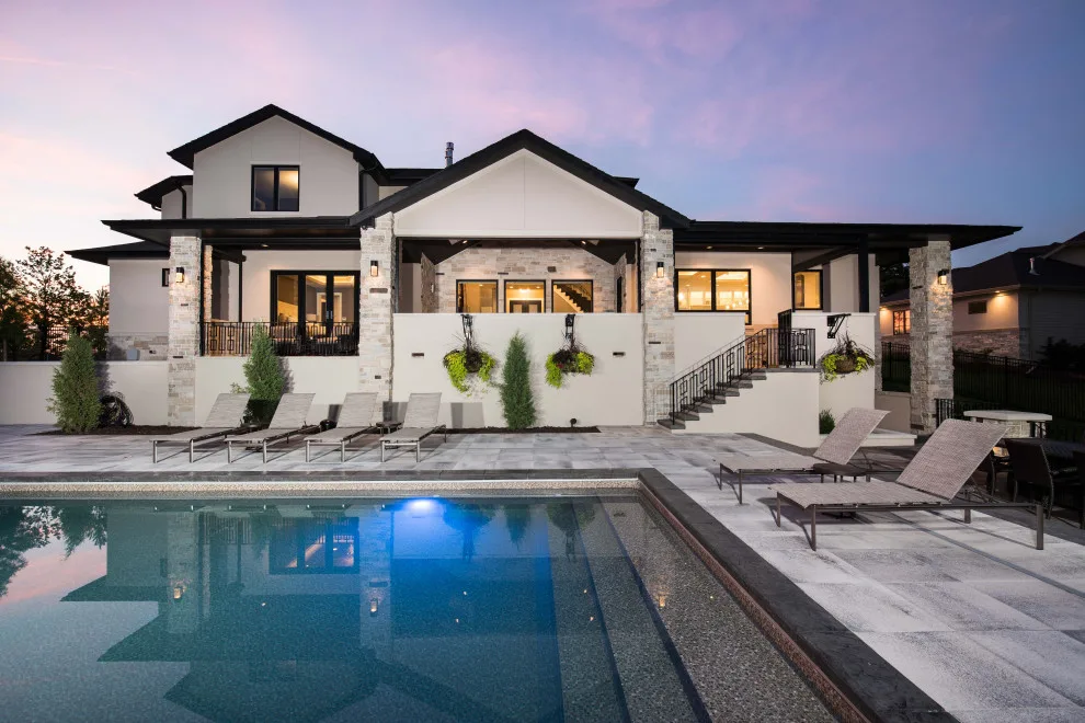 Contemporary and Transitional Bespoke Home by Bloomfield Custom Homes - Photo 47