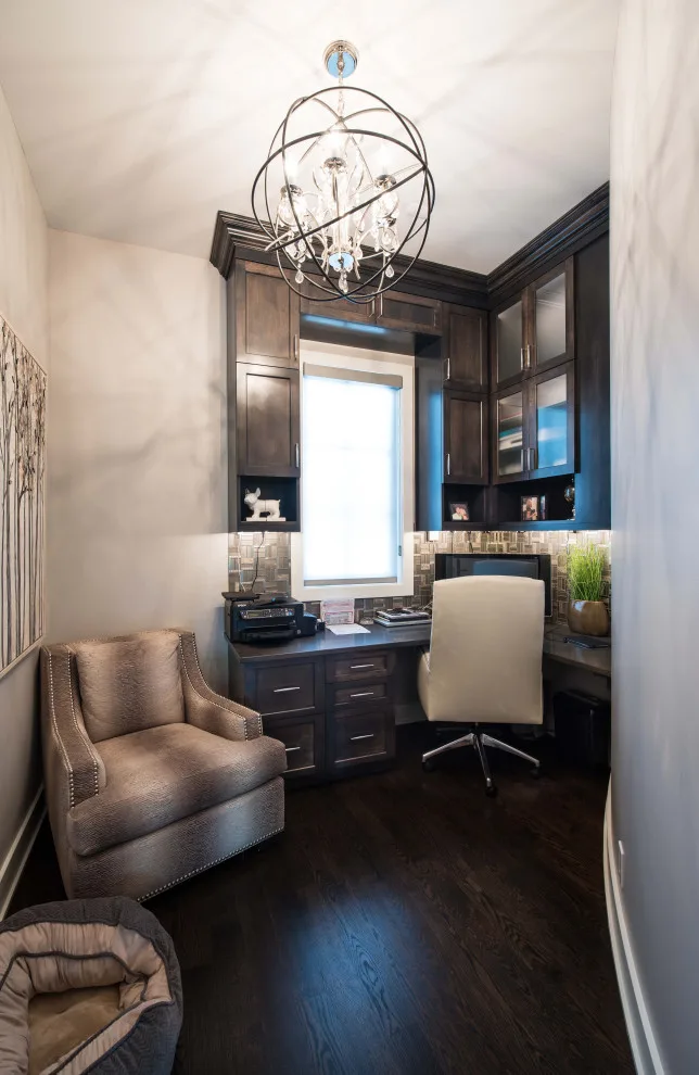 Contemporary and Transitional Bespoke Home by Bloomfield Custom Homes - Photo 30
