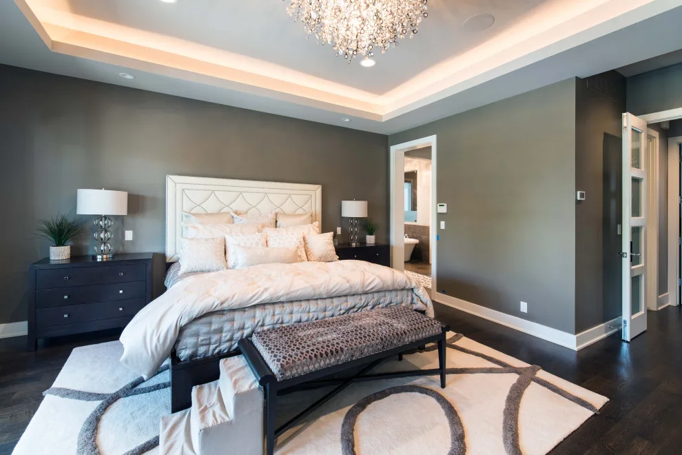 Contemporary and Transitional Bespoke Home by Bloomfield Custom Homes - Photo 46