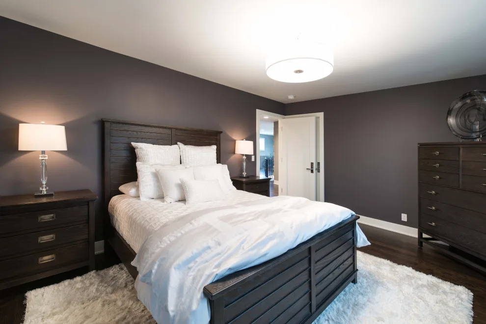 Contemporary and Transitional Bespoke Home by Bloomfield Custom Homes - Photo 27