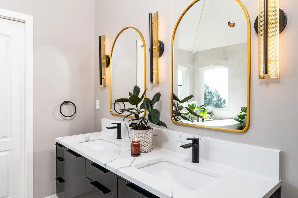 Stinebaugh - Main Bathroom Renovation by Bend Craftsmen Company LLC - Photo 5
