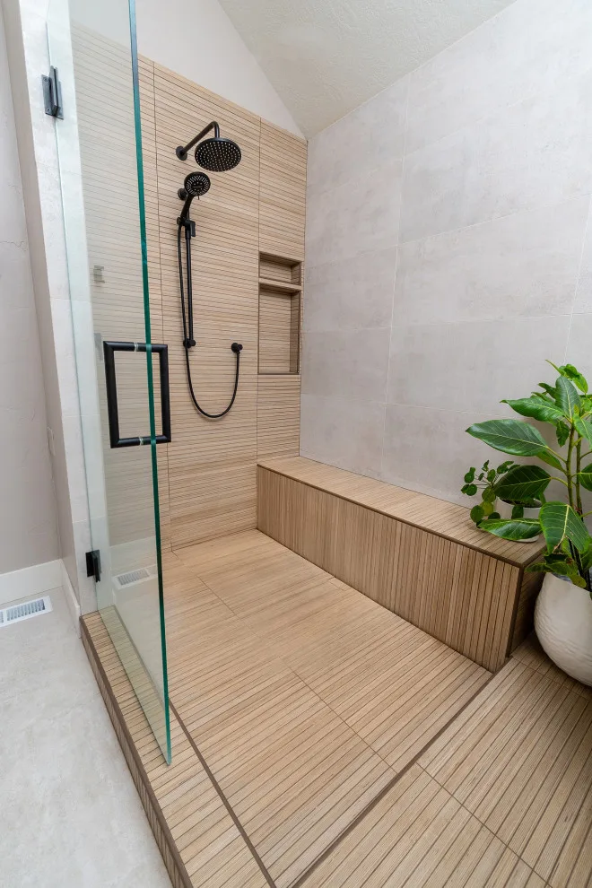 Stinebaugh - Main Bathroom Renovation by Bend Craftsmen Company LLC - Photo 4