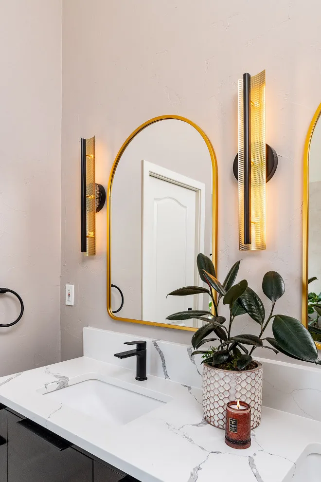 Stinebaugh - Main Bathroom Renovation by Bend Craftsmen Company LLC - Photo 8