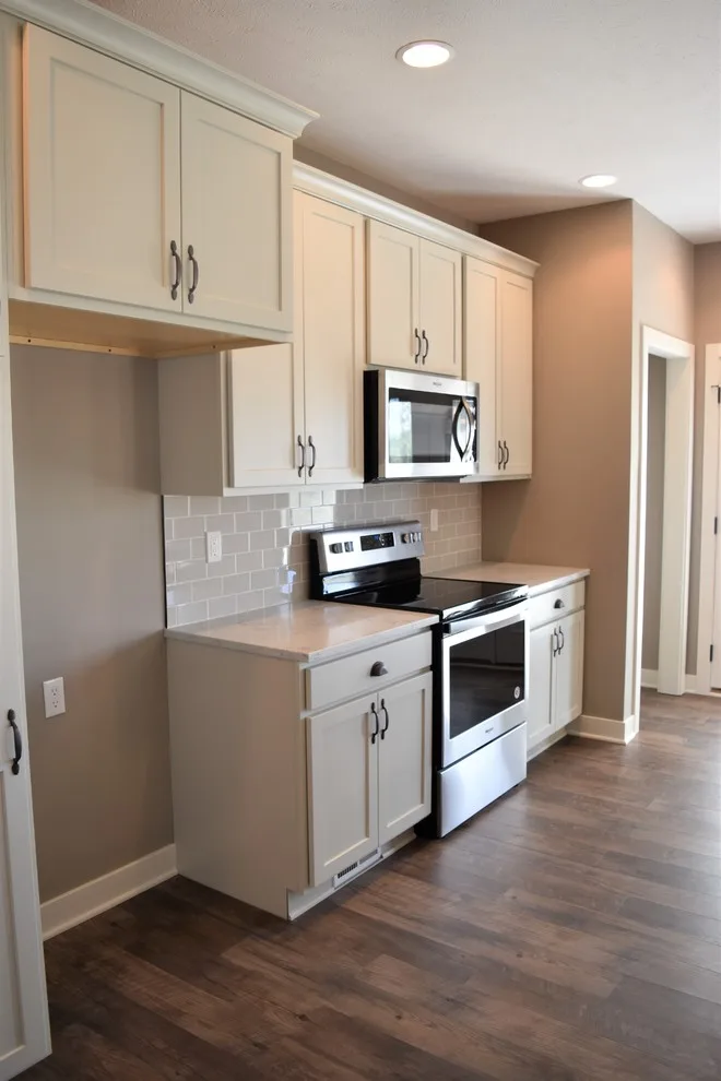 Subway Tile Extravaganza by Gotcha Covered - Photo 10