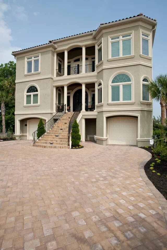 Twilight Bay Bespoke Residence by Babb Custom Homes - Photo 2