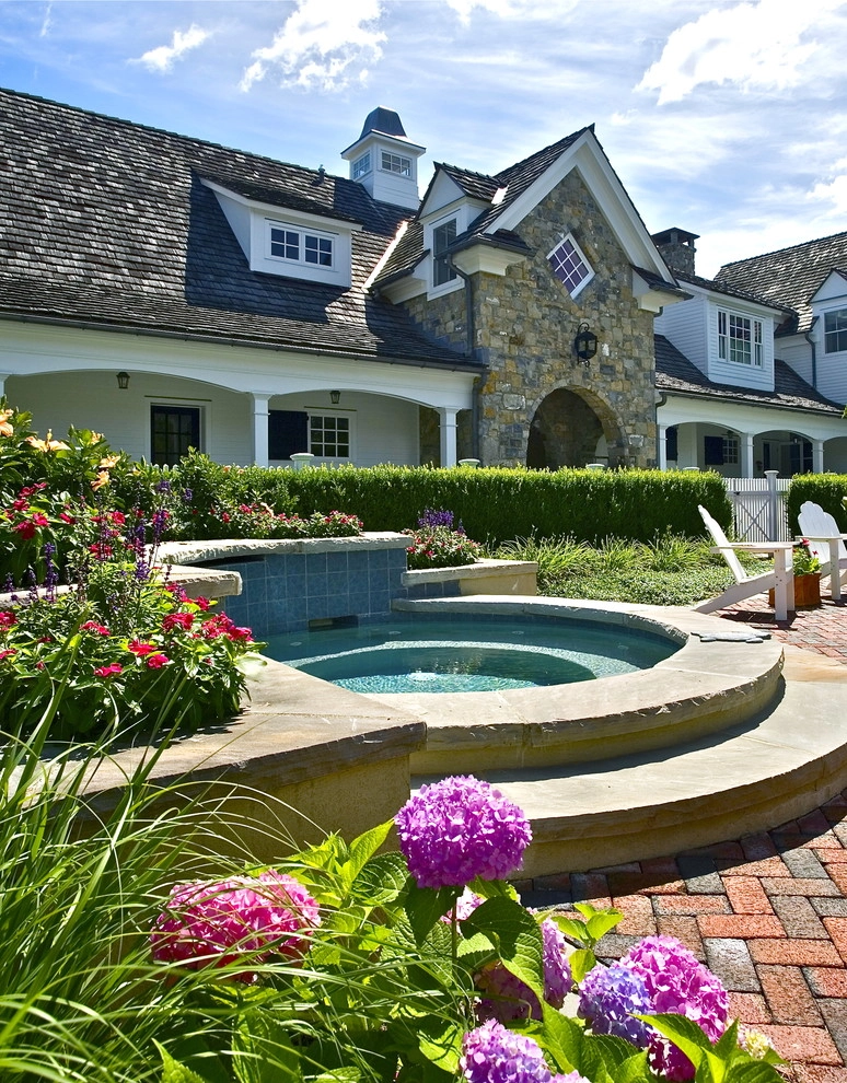 New estate home in the valley by Liquidscapes - Photo 31