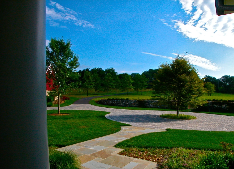 New estate home in the valley by Liquidscapes - Photo 68