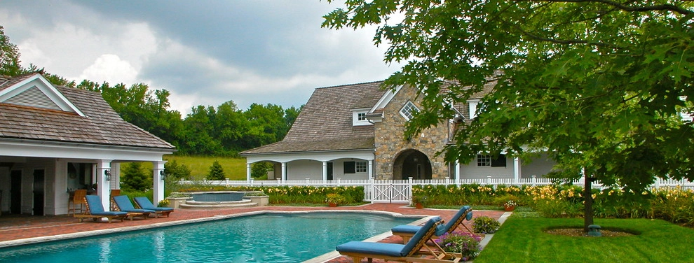 New estate home in the valley by Liquidscapes - Photo 19