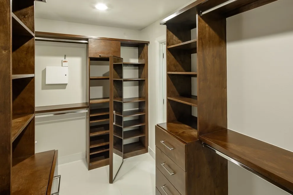 Sycamore Leasing by Caltia Construction - Photo 5