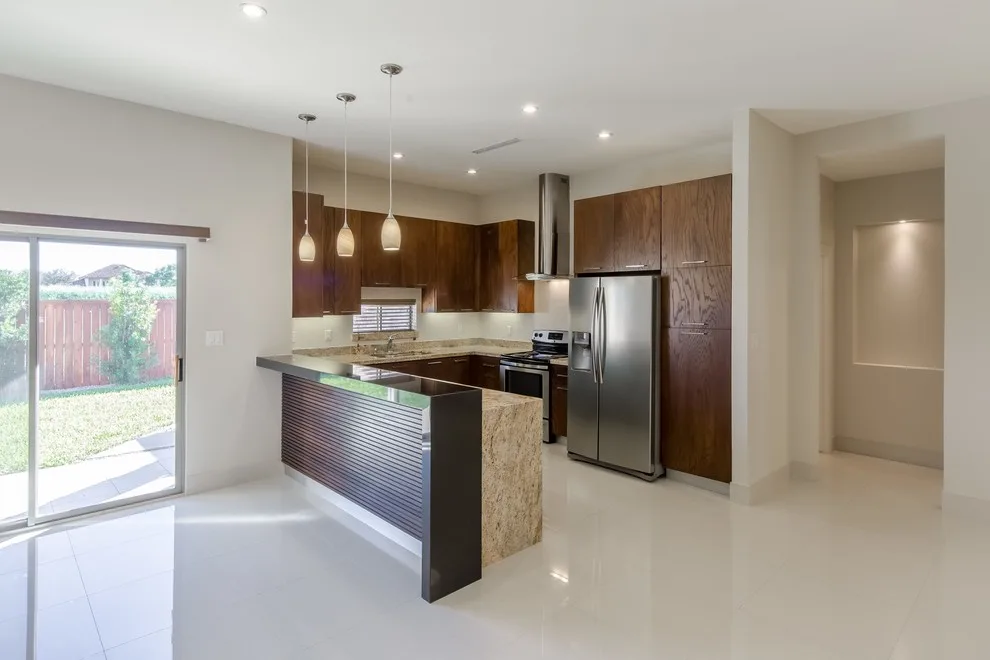Sycamore Leasing by Caltia Construction - Photo 4