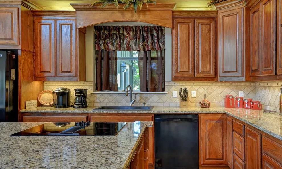East Texas Lakeside Residence by Mike Blake Custom Homes - Photo 5