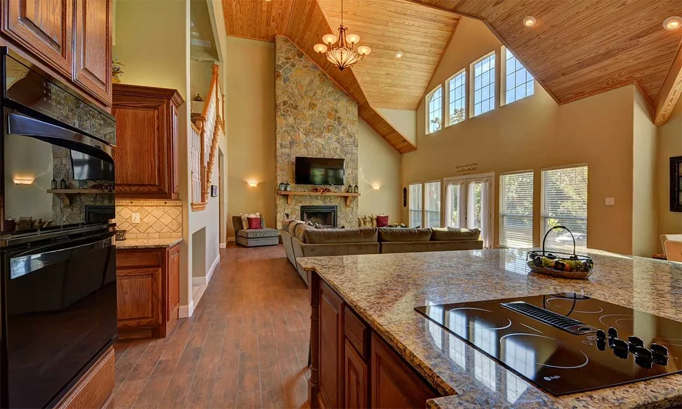 East Texas Lakeside Residence by Mike Blake Custom Homes - Photo 10