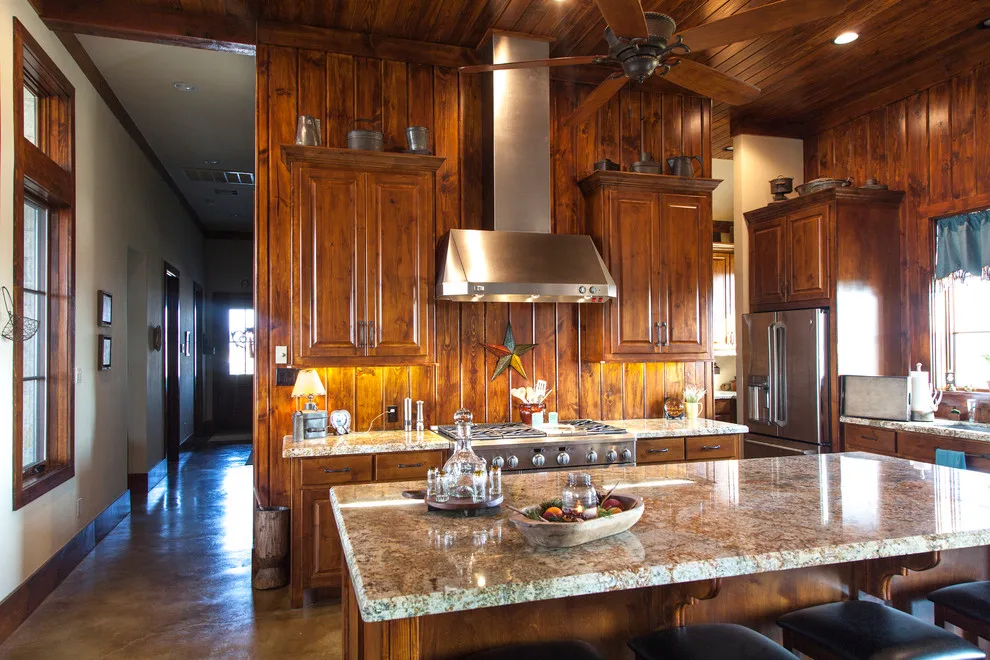 Waller County Texas Rustic Elegance by J.W. Neathery Custom Home Craftsman - Photo 7