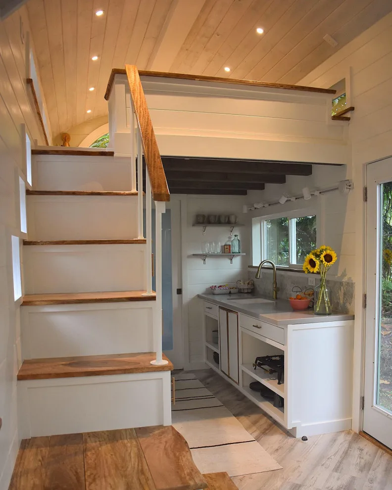 The third Oasis model ATU tiny house - Constructed by: Paradise Tiny Homes by Paradise Tiny Homes LLC - Photo 38