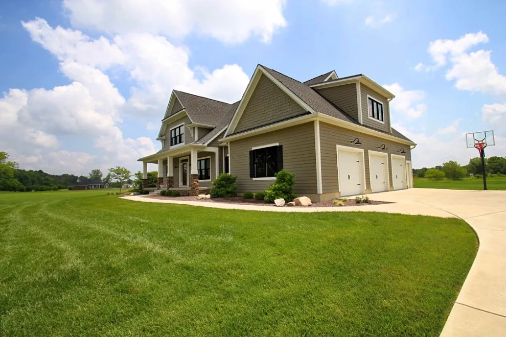 The Beauty by Aedis Home - Photo 2
