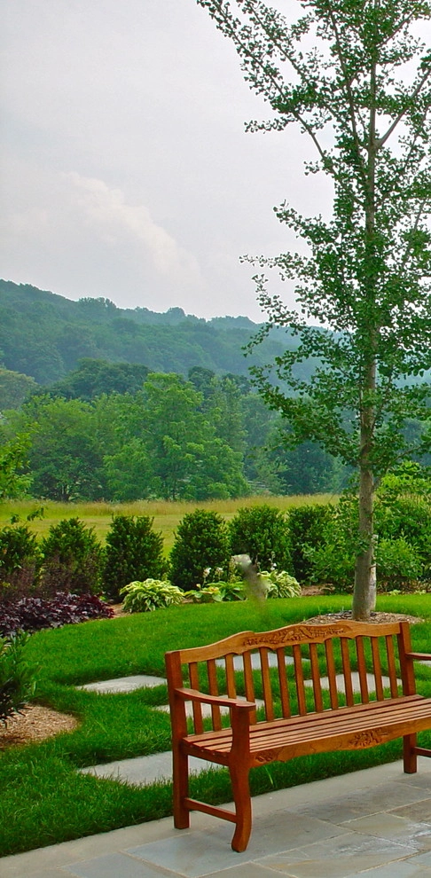 New estate home in the valley by Liquidscapes - Photo 18