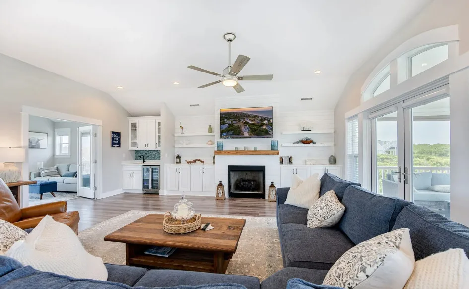 Croatan Custom Homes - Photo 3