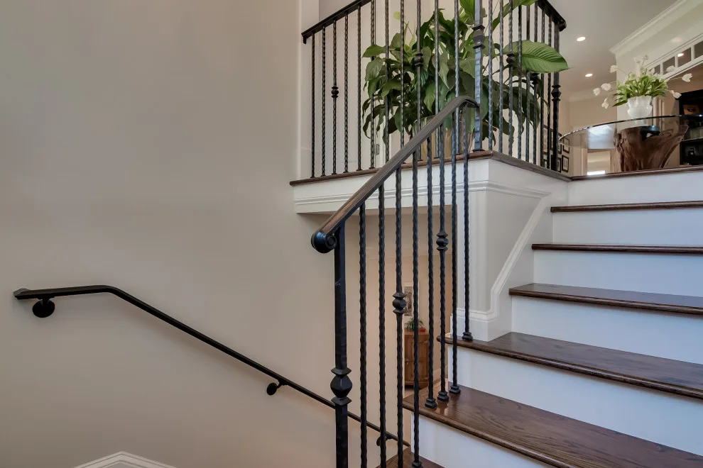 Hillview by Designer Builders Inc - Photo 4