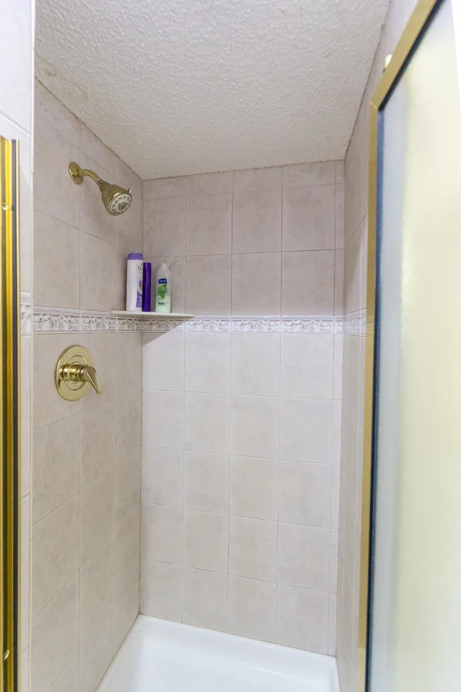 The Mid-Century Modern Renovation by Gotcha Covered - Photo 16