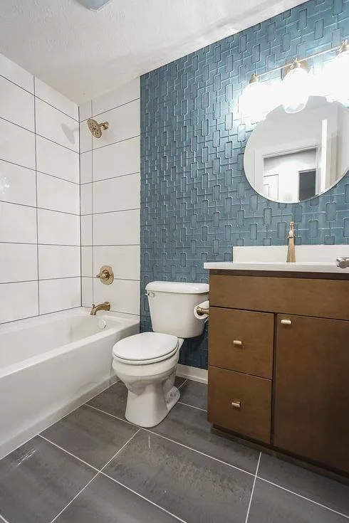 The Mid-Century Modern Renovation by Gotcha Covered - Photo 10