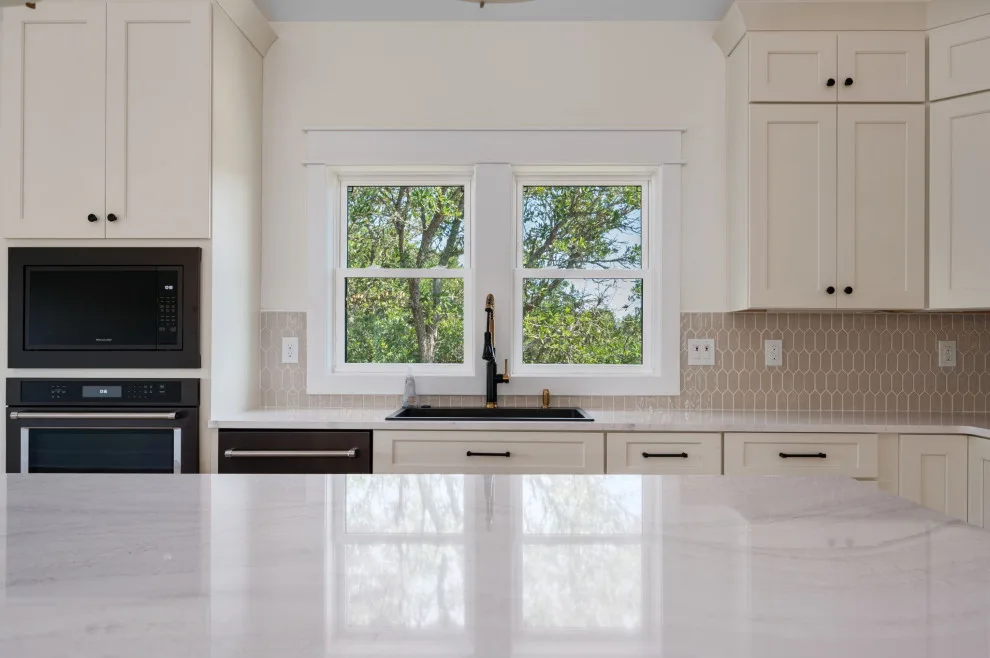 The Contemporary Coastal Home by Croatan Custom Homes - Photo 7