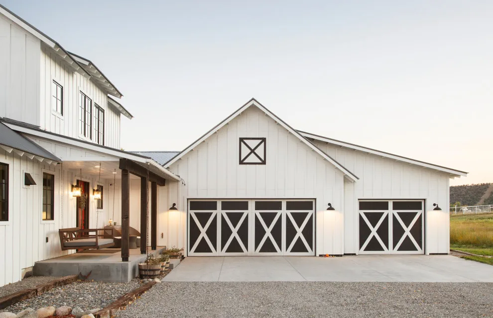 The Contemporary Farmhouse by Veritas Fine Homes Inc - Photo 29