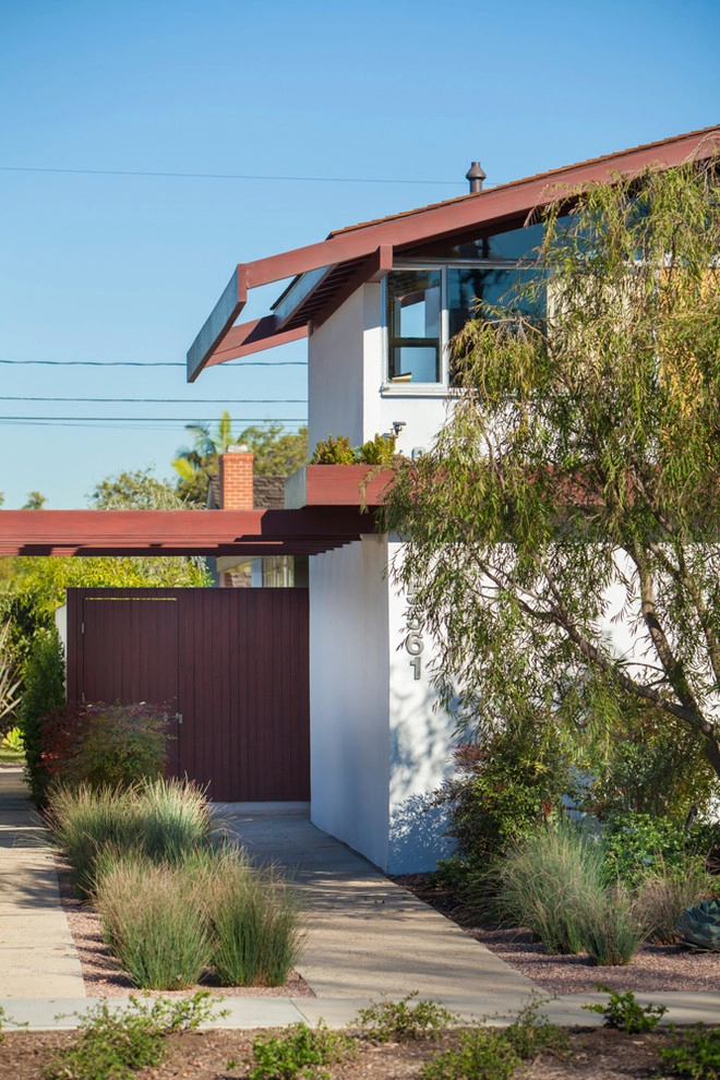Neutra: Hafley House by Lisa Gimmy Landscape Architecture - Photo 10